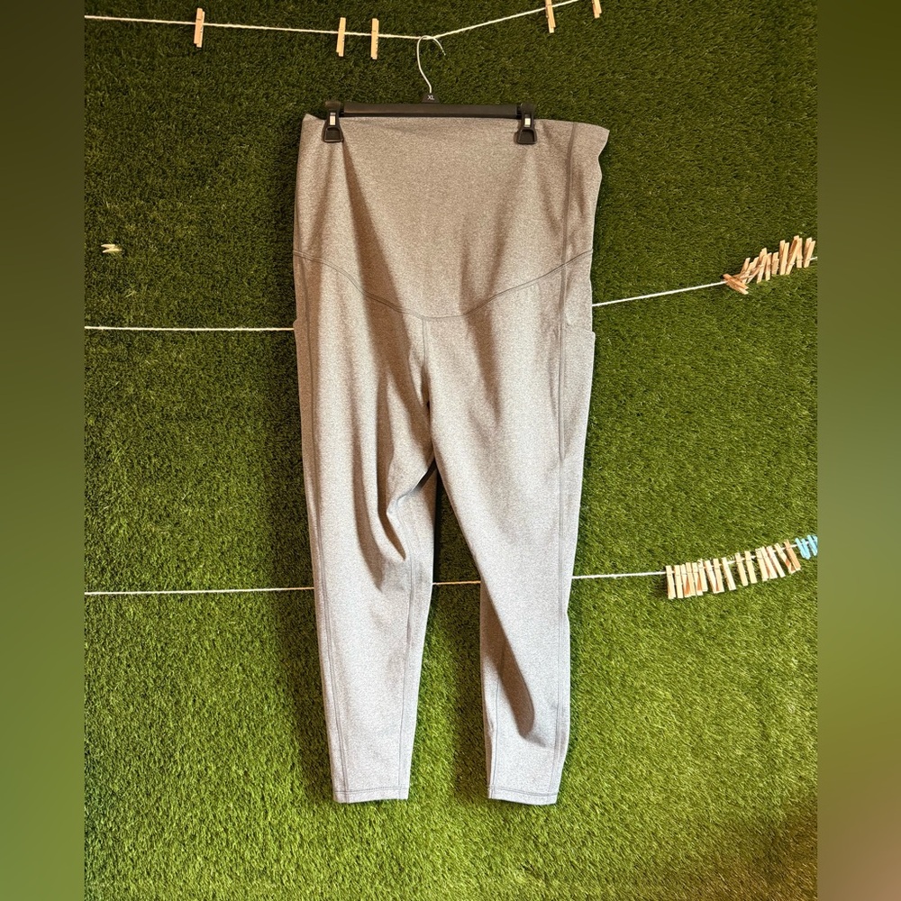 Tek Gear XXL Maternity Ultra-stretch 7/8 Leggings